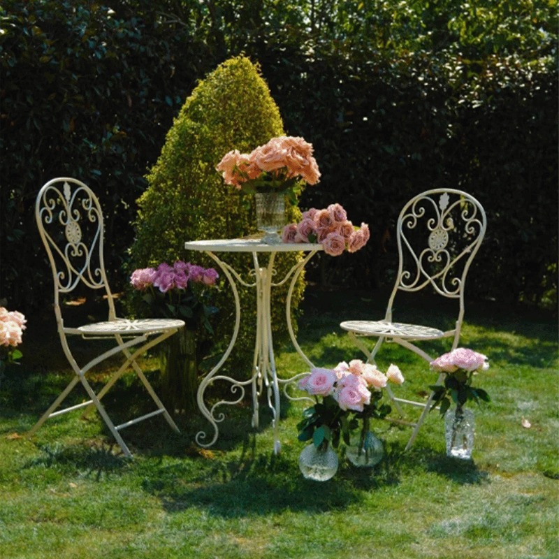 Tavolo e Sedie in Ferro Stile  - Outdoor Furniture Iron recensione e prezzo